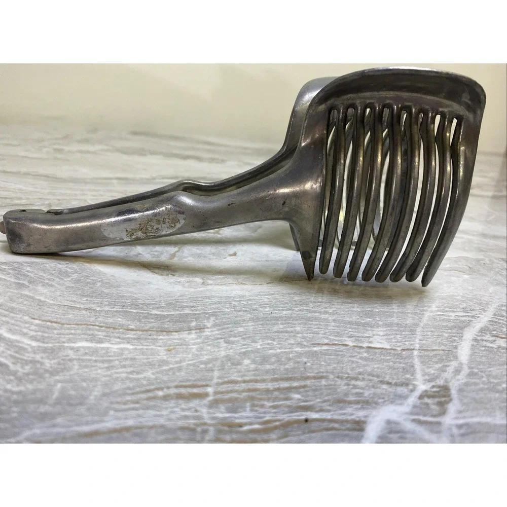 Vintage Kitchen Tomato Slicer Egg Fruit Slicer Holder For Even Slicing Taiwan